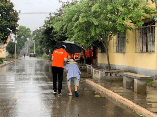 爱意满乡间,温情脉脉的乡村爱情画卷